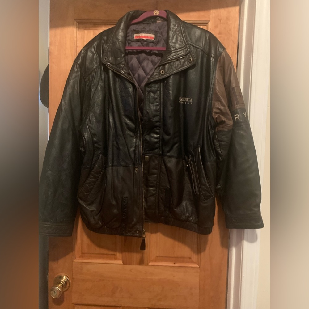 Leather Men’s Perry Ellis Jacket in Good Condition